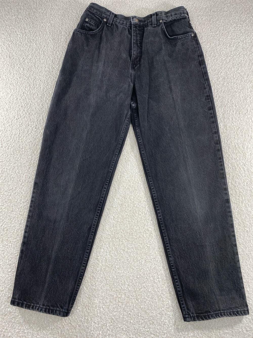 Classic woman’s Black Washed mom Jeans 12 regular Y2K oldschool